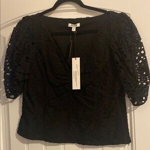 NEW Black Eyelet Puff Sleeve Top SIZE LARGE SMOKE FREE HOME MOVING SALE